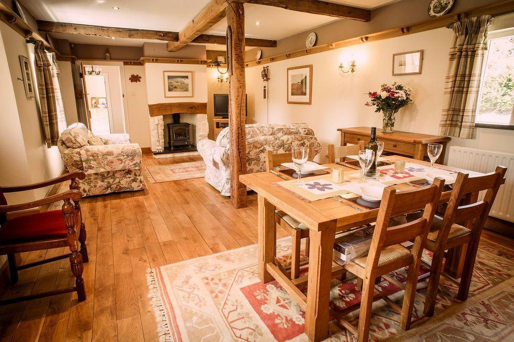 Charming Welsh Cottage Johnston Exterior foto